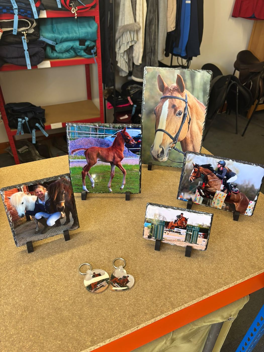 Photo slates and gifts printed with horse photographs